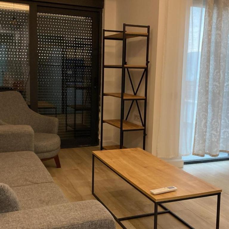 Modern Garden House - Standardna Porodična Soba - 1