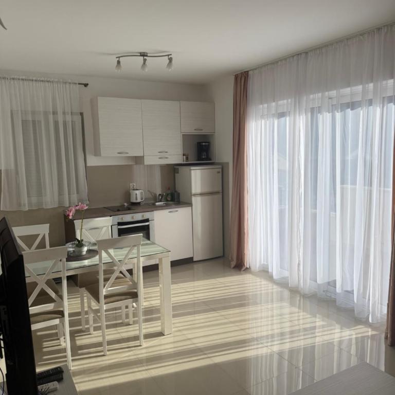 Apartmani Kovačević - Apartman sa 2 Spavaće Sobe - 1