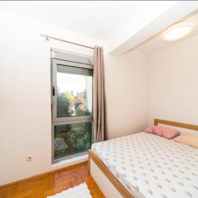Podgorica Deluxe Apartment - Apartment mit 1 Schlafzimmer - 2