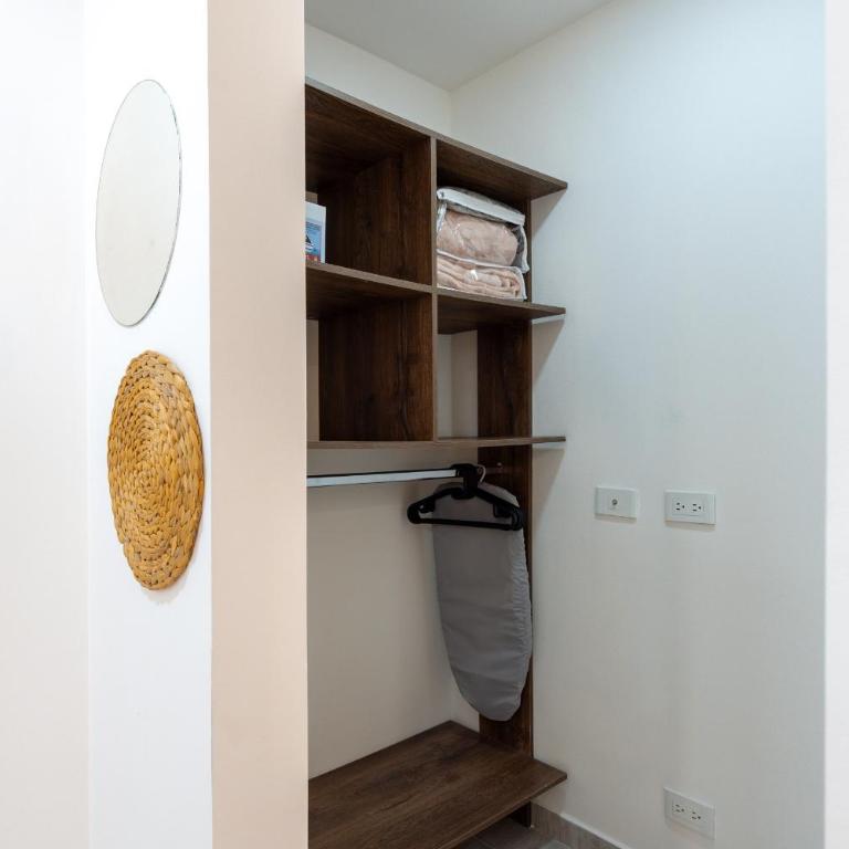AC, 7 personas, 202 Cinque 7540, cerca al Estadio - Three-Bedroom Apartment - 31