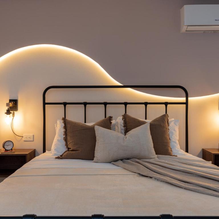 AC, 7 personas, 202 Cinque 7540, cerca al Estadio - Three-Bedroom Apartment - 24