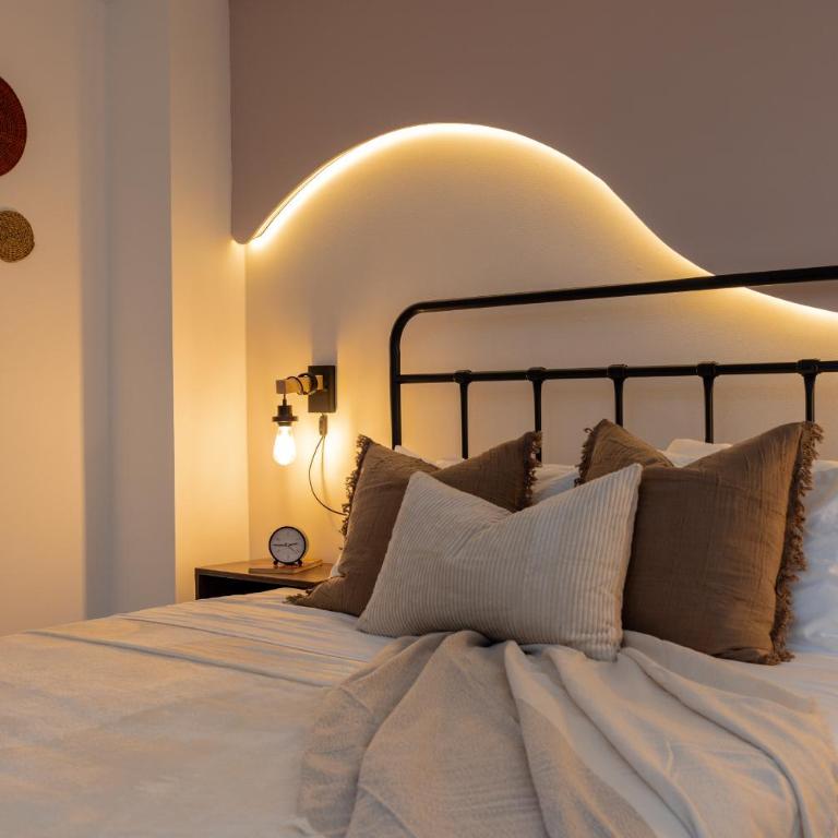 AC, 7 personas, 202 Cinque 7540, cerca al Estadio - Three-Bedroom Apartment - 17