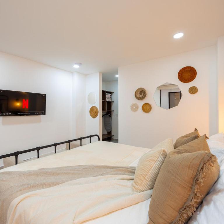 AC, 7 personas, 202 Cinque 7540, cerca al Estadio - Three-Bedroom Apartment - 18