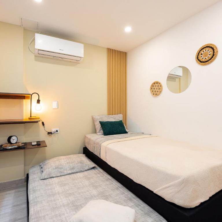 AC, 7 personas, 202 Cinque 7540, cerca al Estadio - Three-Bedroom Apartment - 73