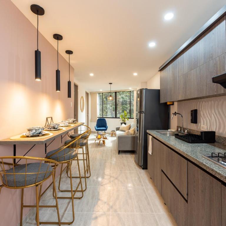 AC, 7 personas, 202 Cinque 7540, cerca al Estadio - Three-Bedroom Apartment - 47