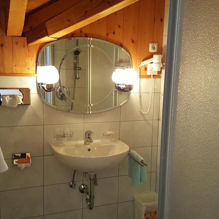 Hotel Ehrenreich - Deluxe Einzelzimmer mit Balkon - 2
