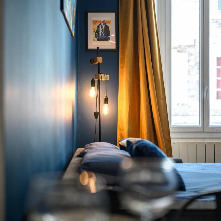 Port of Nice Sleeps 4 A C Renovated - Appartement 2 Chambres - 22
