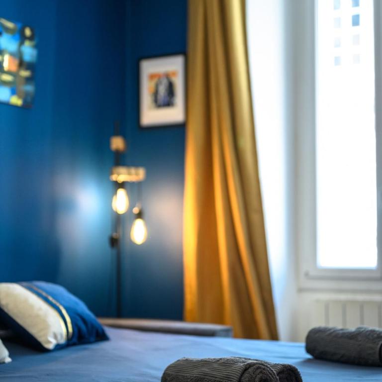 Port of Nice Sleeps 4 A C Renovated - Appartement 2 Chambres - 30