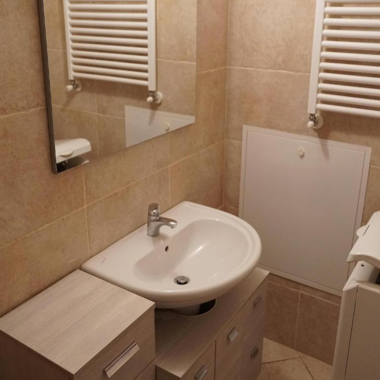 welcoming holiday apartment nearby Lazise centre - Casa Vacanze con 2 Camere da Letto - 17