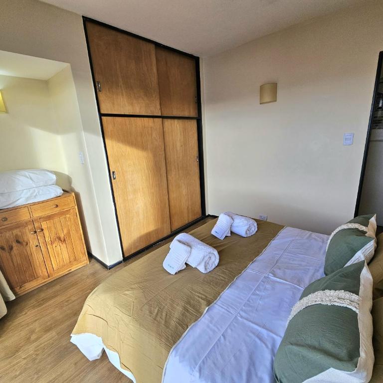 Lago y Ciudad, a pasos del Centro Civico - Apartamento de 1 dormitorio con balcón y vistas al agua - 13