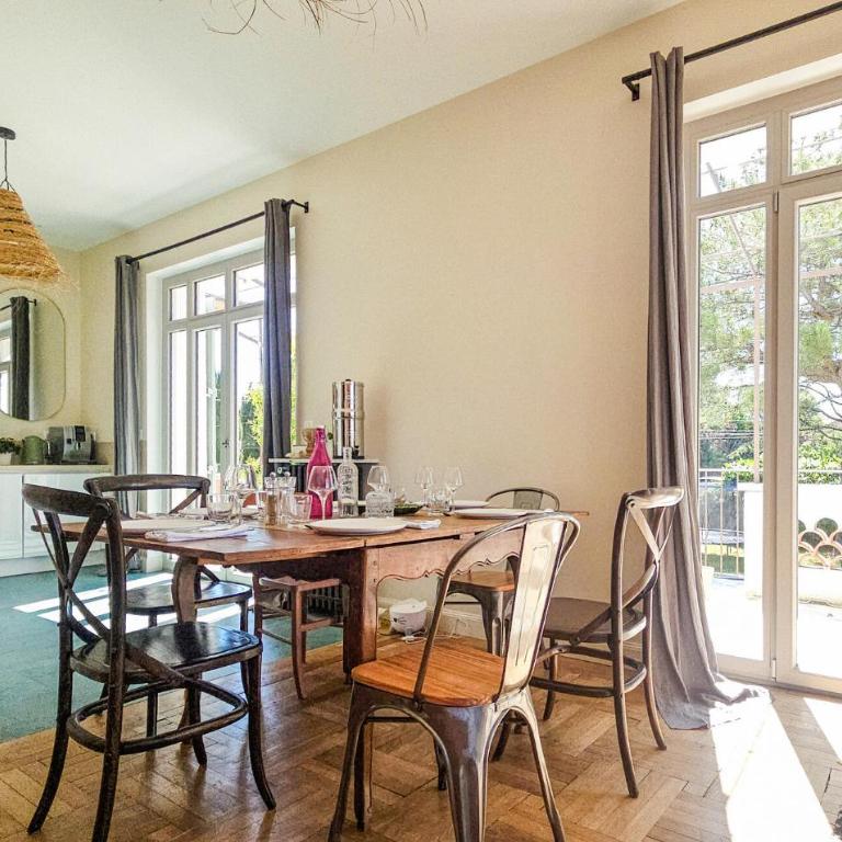 Maison Avec Piscine Privée - Maison 4 Chambres - 1