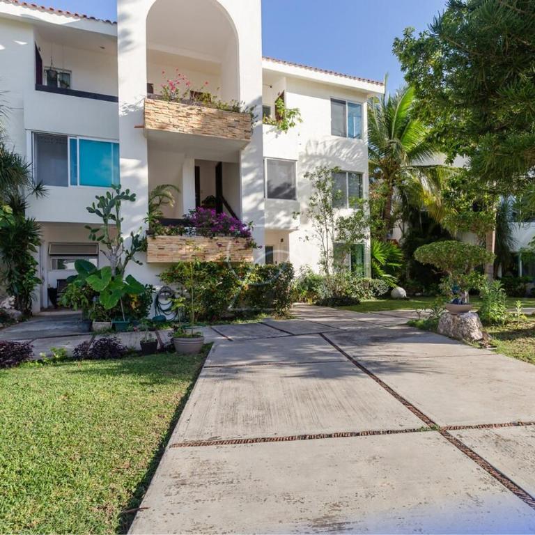 Incredible location in Hotel Zone, beautiful 3b condo - Apartamento de 3 dormitorios - 60
