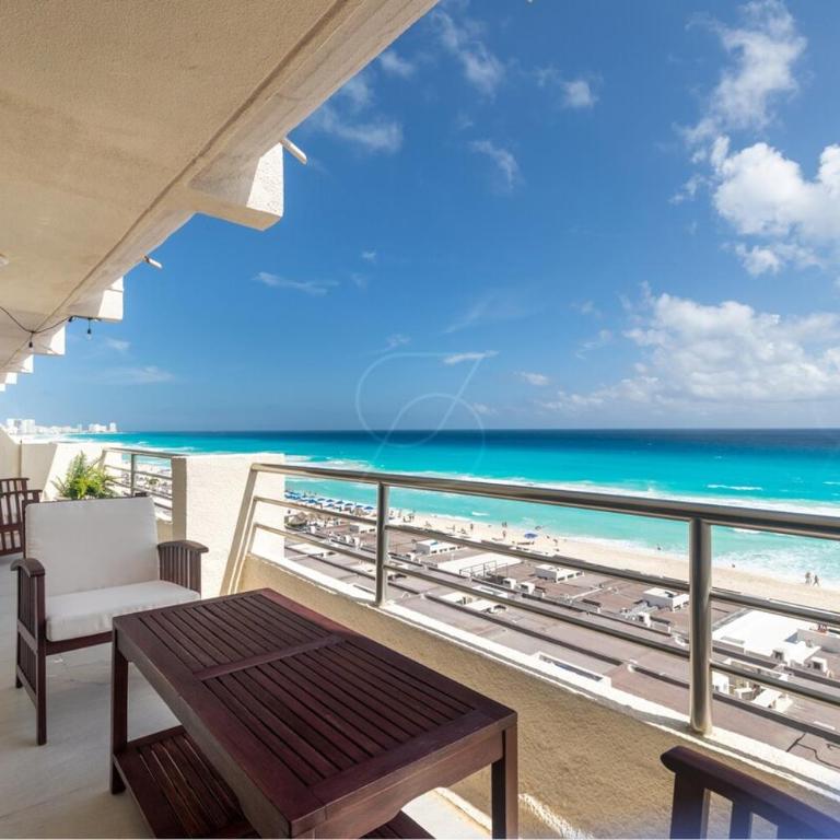 Incredible 2BD Beach Oceanfront in great location - Apartamento de 3 dormitorios - 59