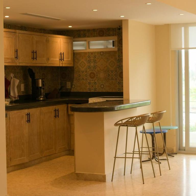 Azteca Princess Newly Renovated Condo with Pool - Apartamento de 3 dormitorios - 3