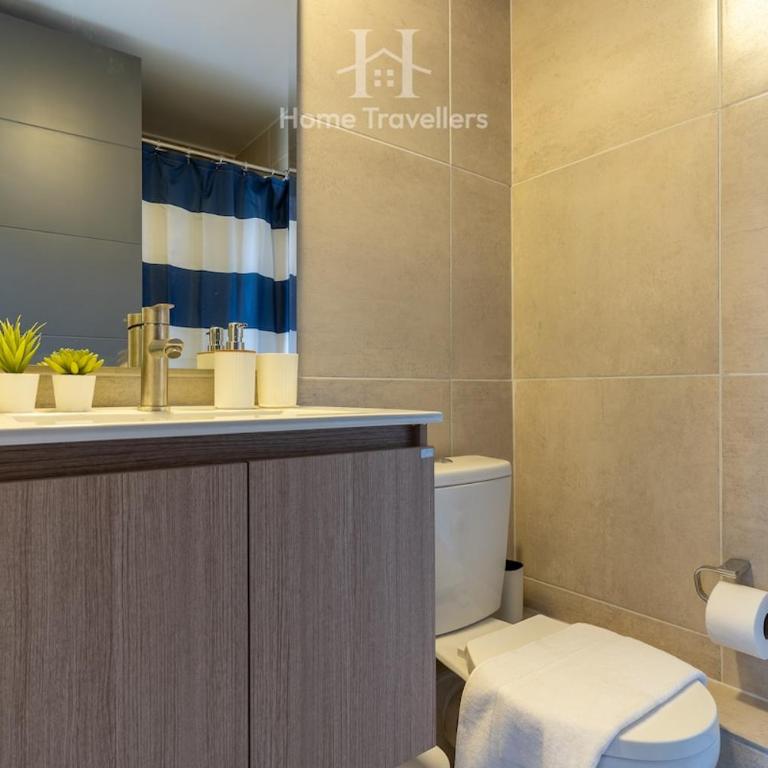 HT Moderno depto para 4 PAX with parking and AC - Two-Bedroom Apartment - 17