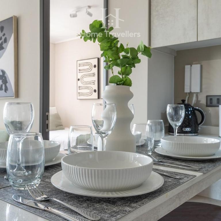 HT Moderno depto para 4 PAX with parking and AC - Two-Bedroom Apartment - 19