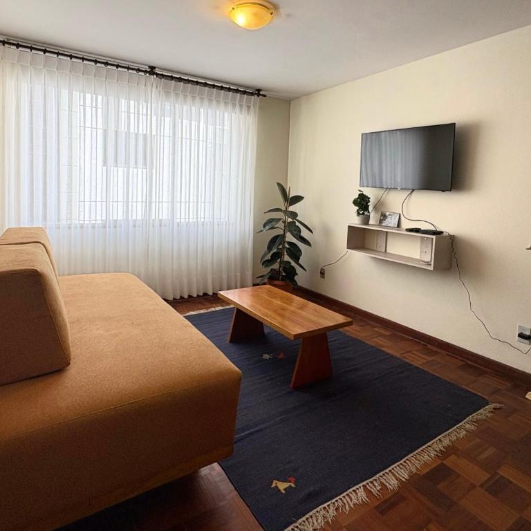 Lindo departamento cerca de la Embajada Americana - Apartamento de 2 dormitorios - 13