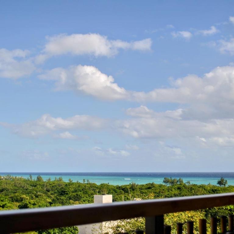 Luxury Caribique Ocean View Condo Jacuzzi Telescope Rooftop Pool - Studio with Sea View - 28