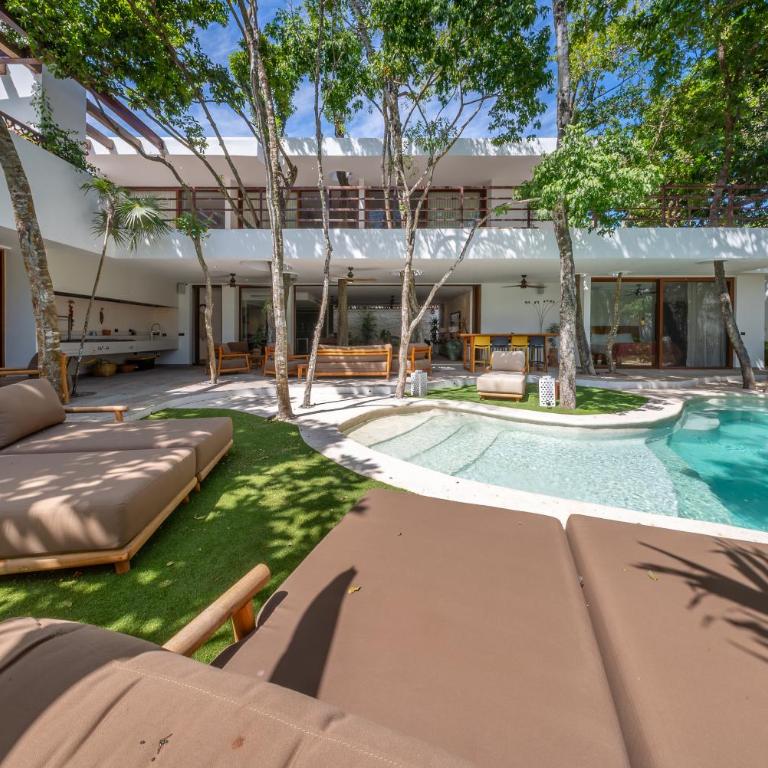 Villa with Lagoon Pool & Jacuzzi 400m from Xcaret - Villa with Private Pool - 37