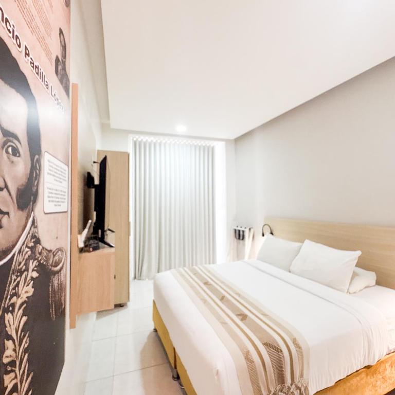 Casa Helena Hotel Centro Historico - Double Room with Balcony - 10