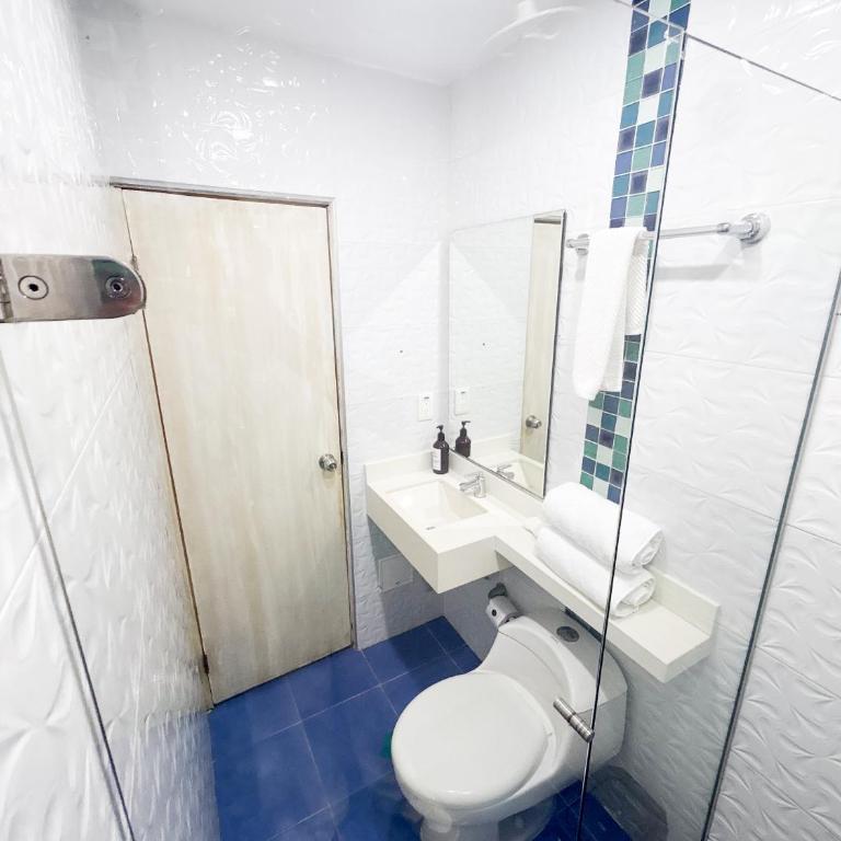 Casa Helena Hotel Centro Historico - Double Room with Balcony - 23