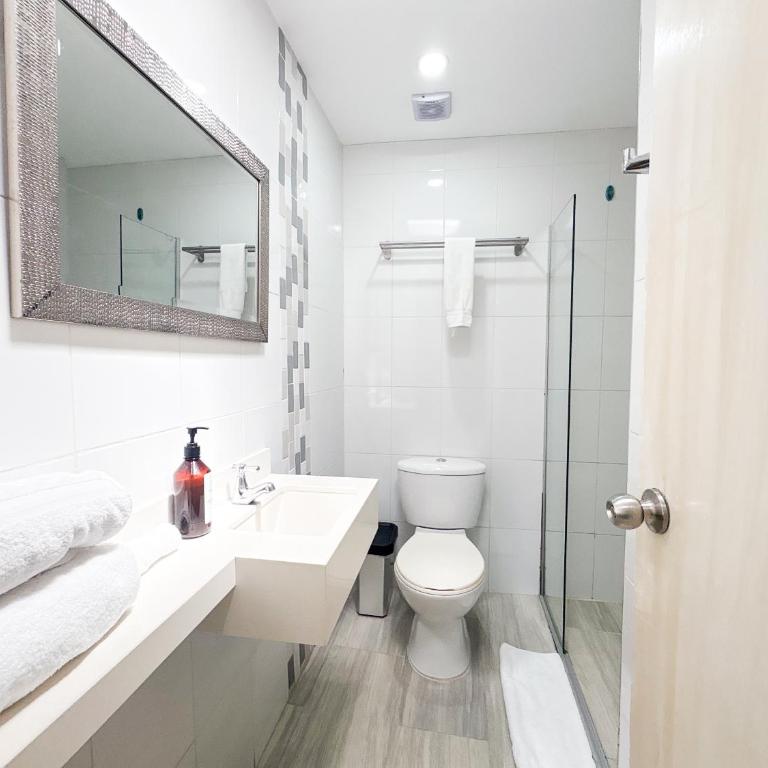 Casa Helena Hotel Centro Historico - Double Room with Private Bathroom - 32