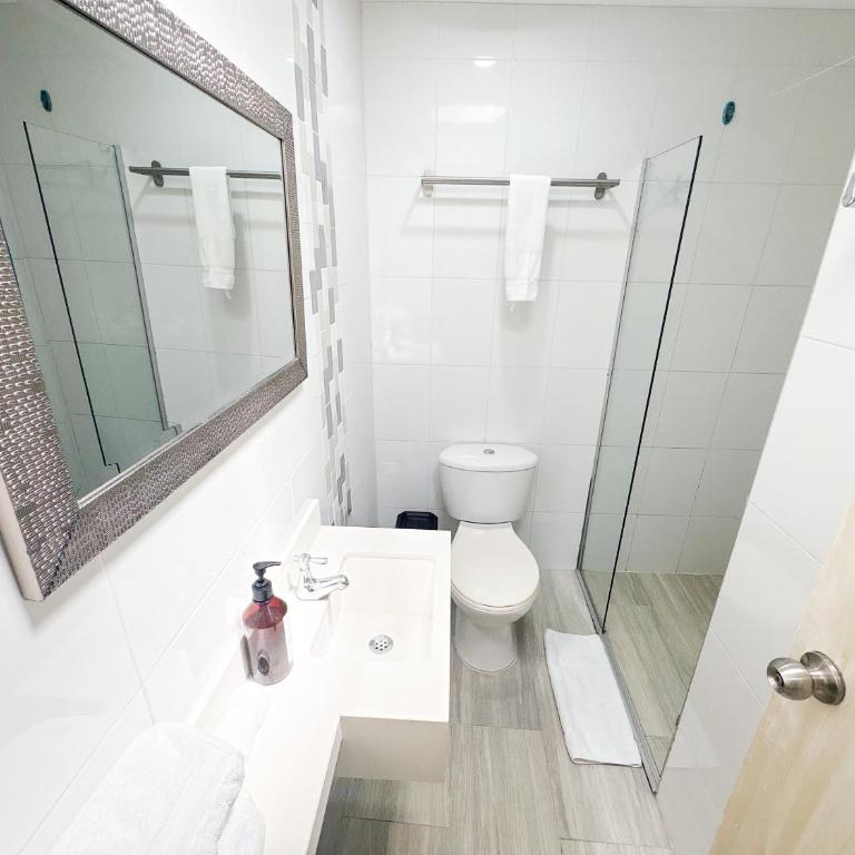 Casa Helena Hotel Centro Historico - Double Room with Private Bathroom - 37