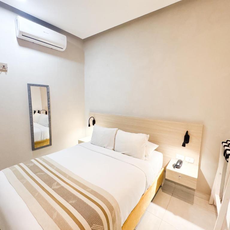 Casa Helena Hotel Centro Historico - Double Room with Private Bathroom - 45