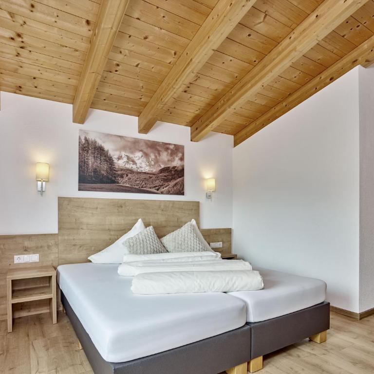 Appartement Gästehaus Bergkristall - Standard Apartment mit 2 Schlafzimmern und Balkon - 11