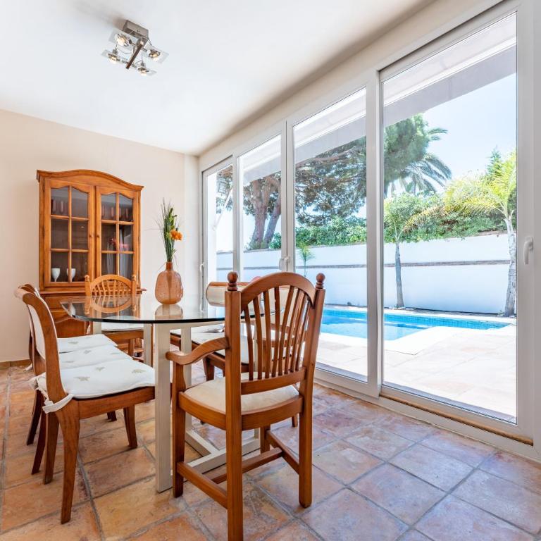 Casa Adelina en Marbella - Villa con vistas al mar - 9