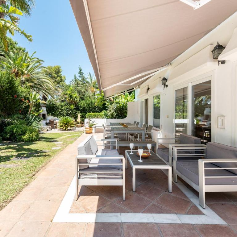 Casa Adelina en Marbella - Villa con vistas al mar - 2