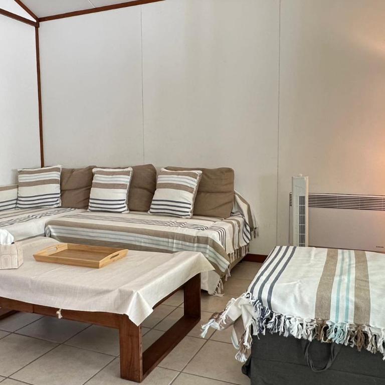 Charmant chalet 2ch avec piscine et jardin - Chalet - 14