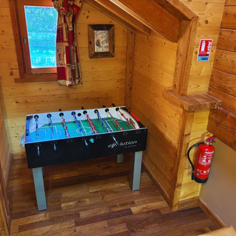 Prestigious 18 Person Chalet with Pool and Jacuzzi - Chalet - 28
