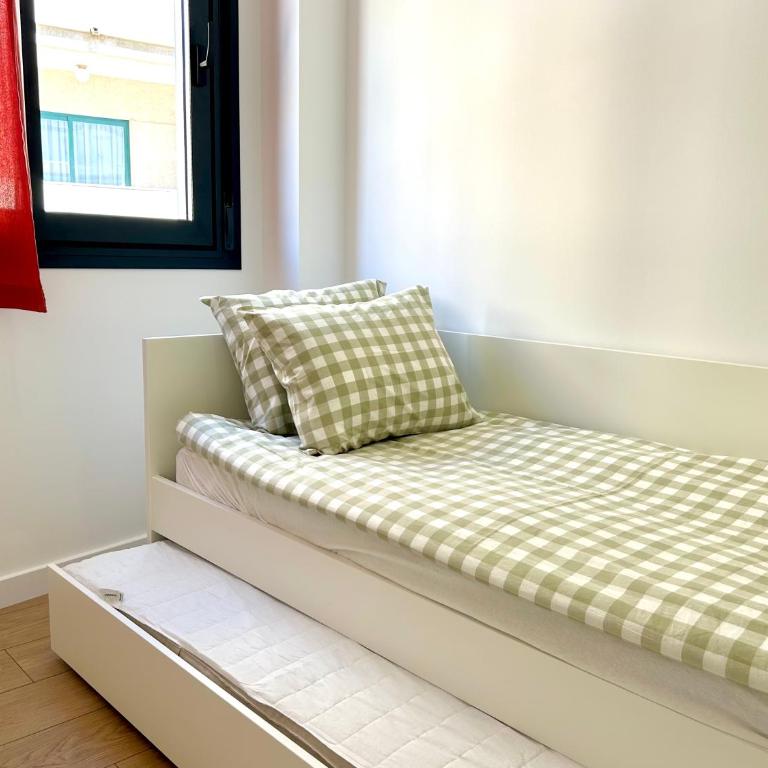 Modern, in front of the beach, Torre del Mar - Apartment mit 2 Schlafzimmern und Balkon - 11
