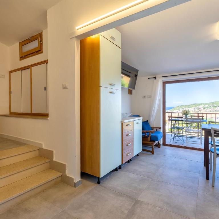 Penthouse Villa Stefania - Two-Bedroom Deluxe Apartment with Ocean View - 12