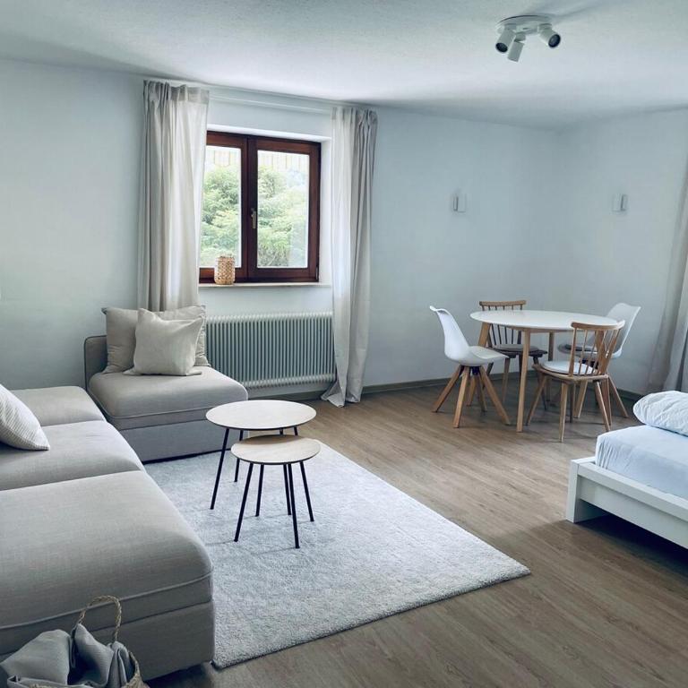 Hazel Apartment mit Bergblick, Garten & Sauna - Apartment mit 2 Schlafzimmern und Bergblick - 7