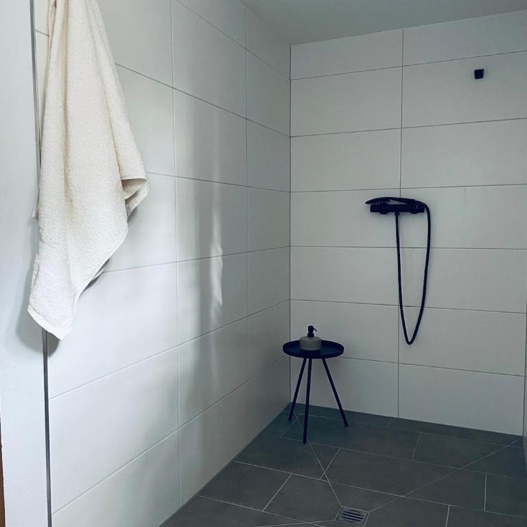 Hazel Apartment mit Bergblick, Garten & Sauna - Apartment mit 2 Schlafzimmern und Bergblick - 27