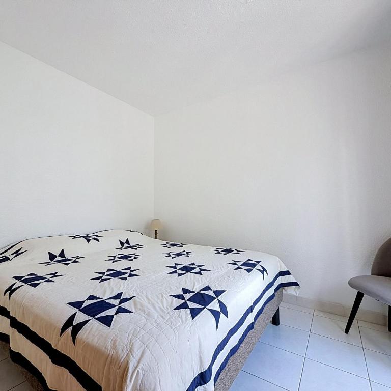 Très belle Marina - Ulysse III - avec vue - Two-Bedroom Apartment - 2