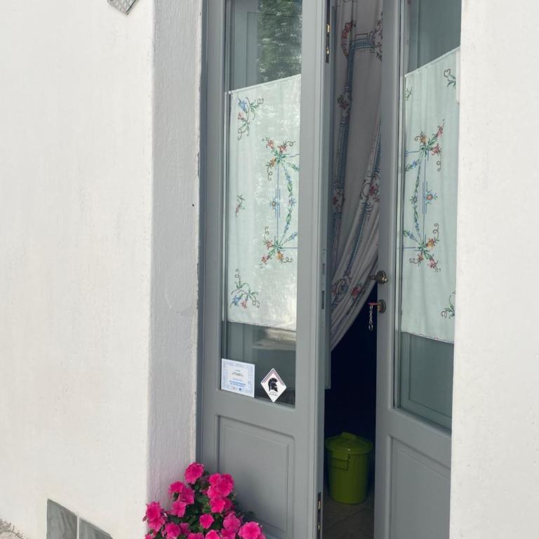 La Casetta - One-Bedroom House - 63