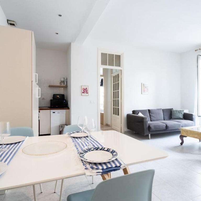 Esprit de France - Apartamento de 2 dormitorios con balcón - 15