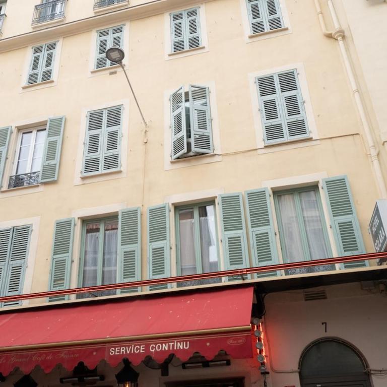 Esprit de France - Apartamento de 2 dormitorios con balcón - 23