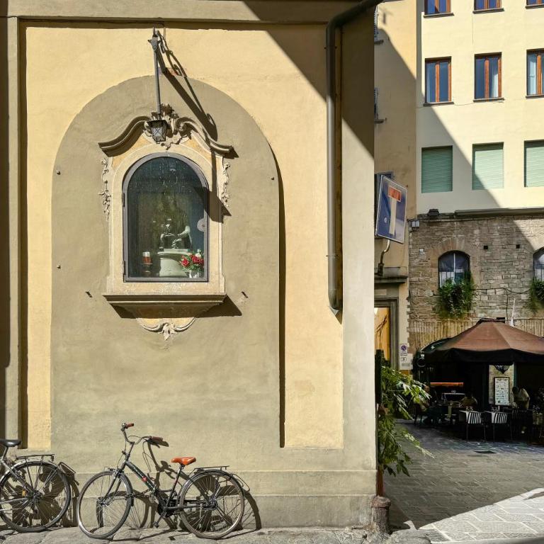 Vista sul Corridoio Vasariano - Ponte Vecchio 1 minuto - One-Bedroom Apartment - 42