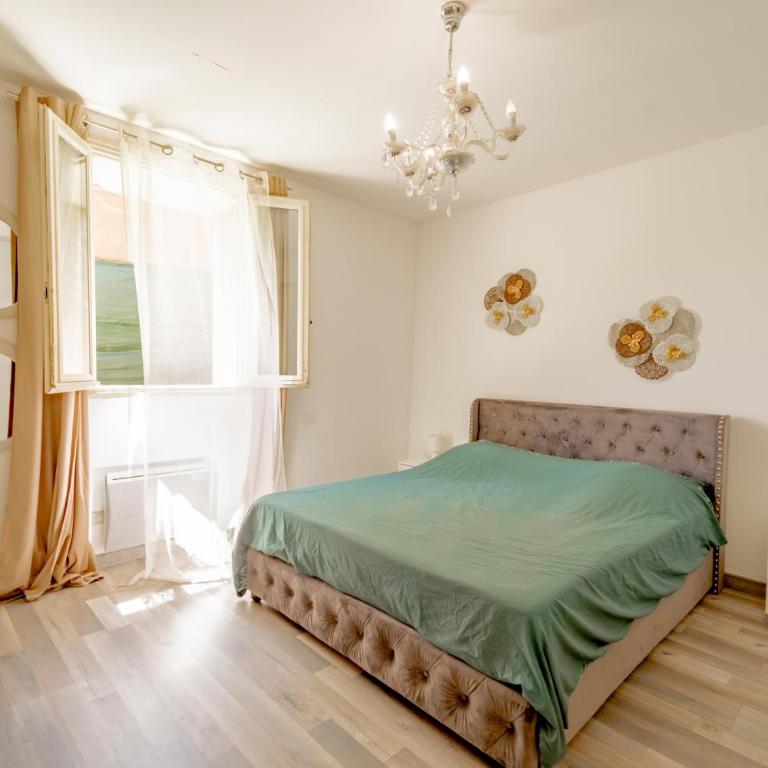 Joli villa avec sa grande piscine! - Villa - 3