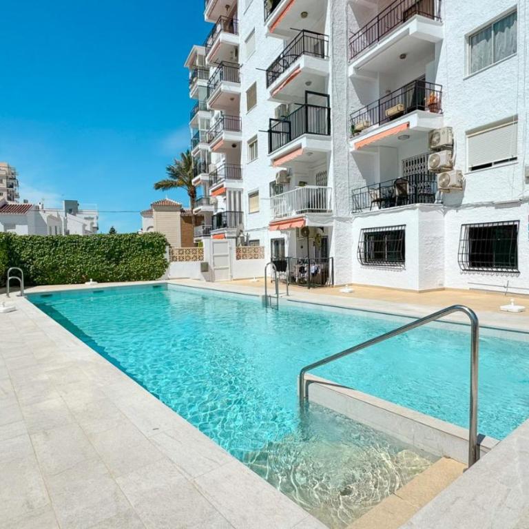 Edif Miami, 350m to the beach, views, pool - Two-Bedroom Apartment - 1