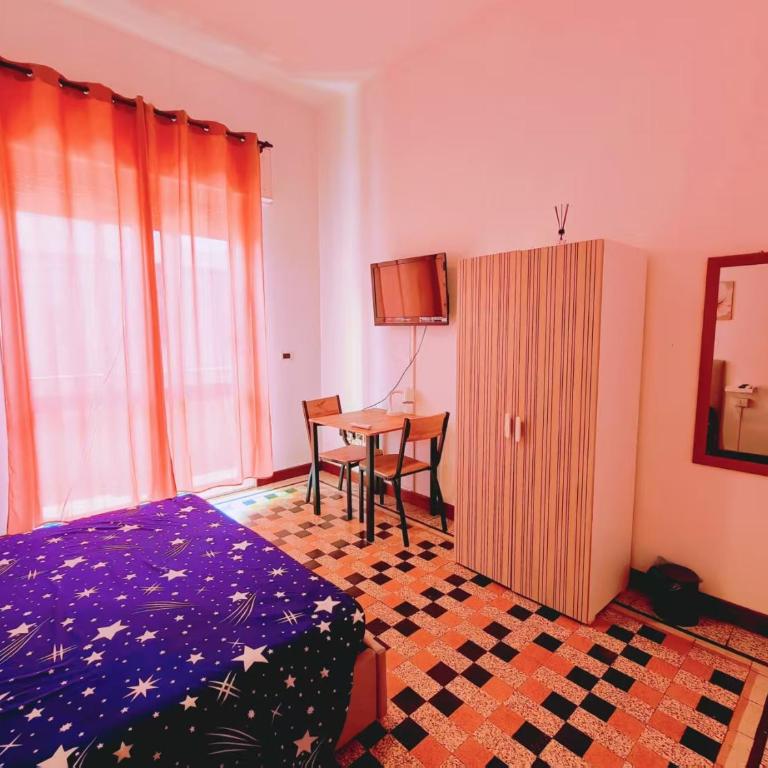 Nightstars B&B - Camera Matrimoniale Deluxe con Balcone - 3