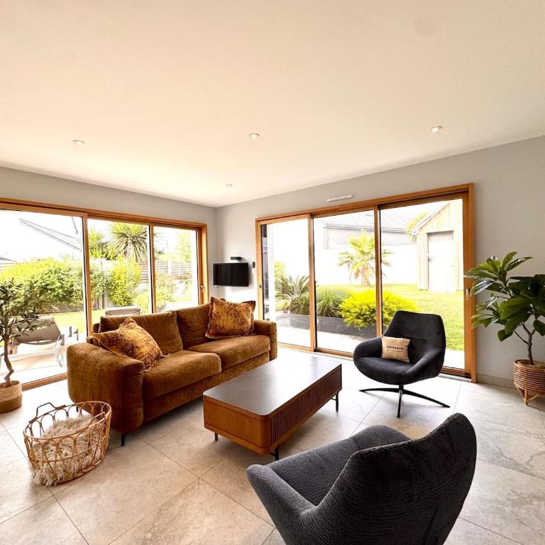 Maison Familiale 10 pers - 4 suites avec salle de bain privative - Villa - 16