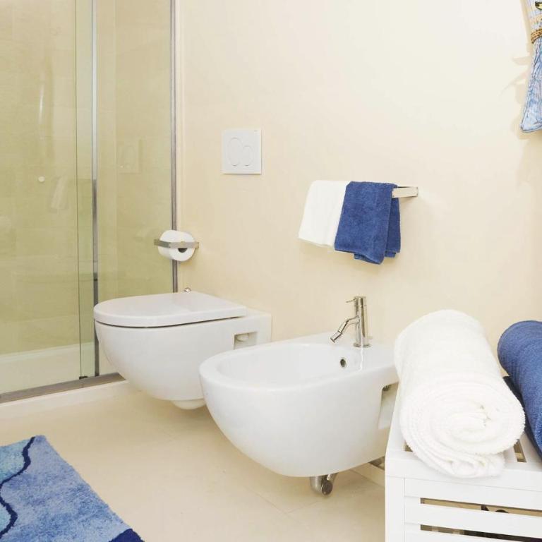 N004 - Villa Ulisse, splendido trilocale a 100m dal mare - Appartamento con 2 Camere da Letto - 26