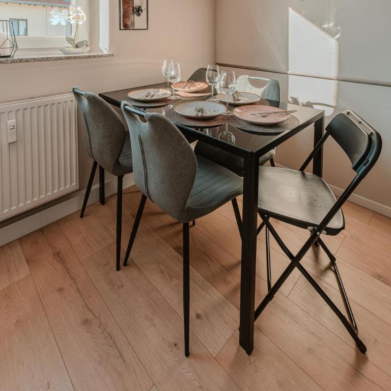 Sonniges Wohlfühl-Apartment mit Balkon - Appartement 2 Chambres - 12