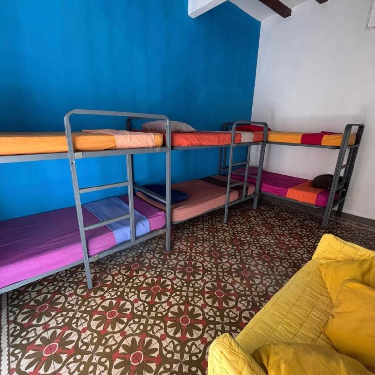 Tarragona Rooms 4 - Cama en habitación compartida mixta de 8 camas - 2