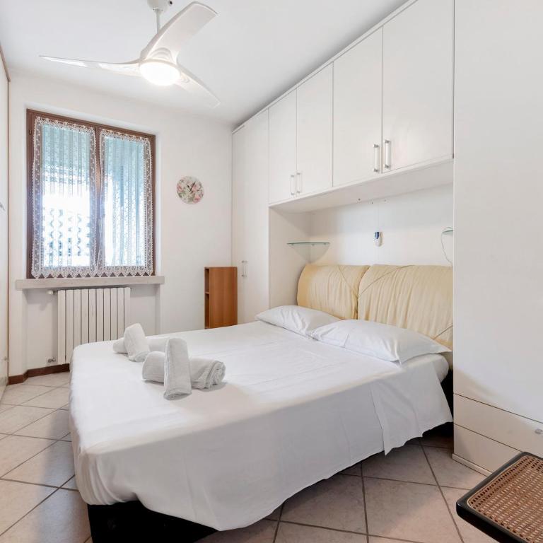 Garda Bloom - Appartamento Deluxe con 2 Camere da Letto e Vista Giardino - 10